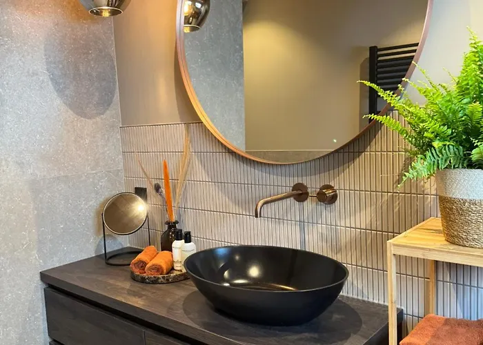 Vakantiehuis 't Voorhuys Aan Zee- Tuin En Gratis Parkeren *