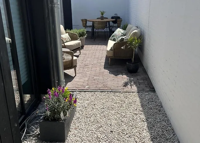 Casa vacanze 't Voorhuys Aan Zee- Tuin En Gratis Parkeren *